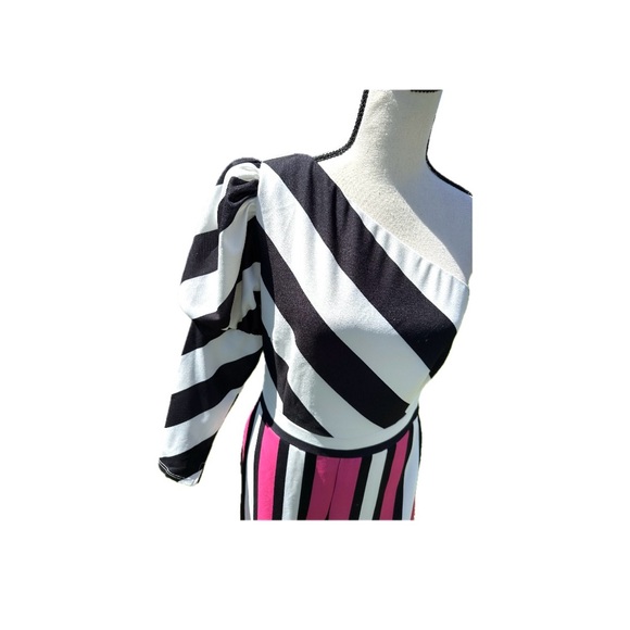 NY & C O striped one shoulder jumpsuit, blk/wht & hot pink, size medium wide leg - Picture 3 of 11